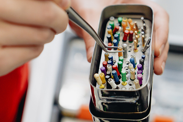 Img post Mi dentista me ha dicho que necesito una endodoncia, ¿por qué y para qué?
